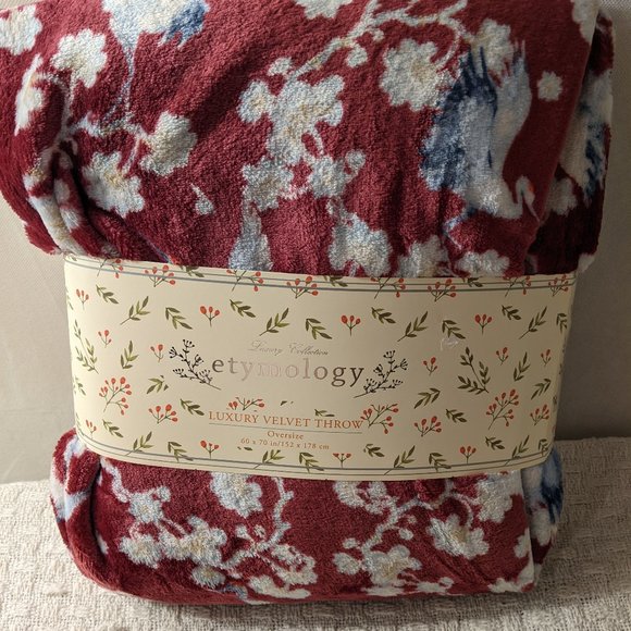 Etymology Red Floral Bird Throw - Picture 1 of 1